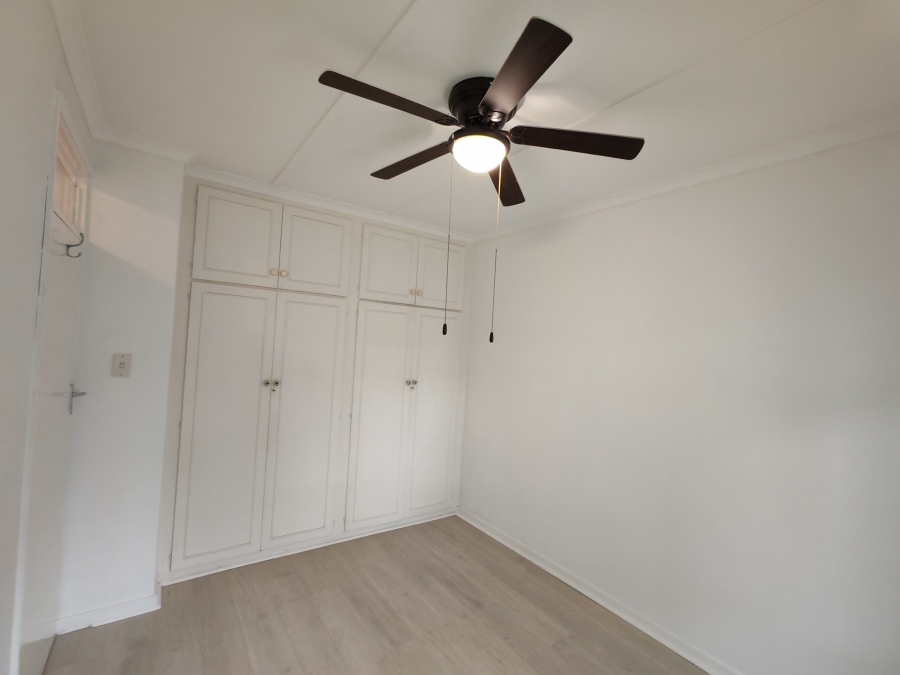 To Let 2 Bedroom Property for Rent in Durban North KwaZulu-Natal