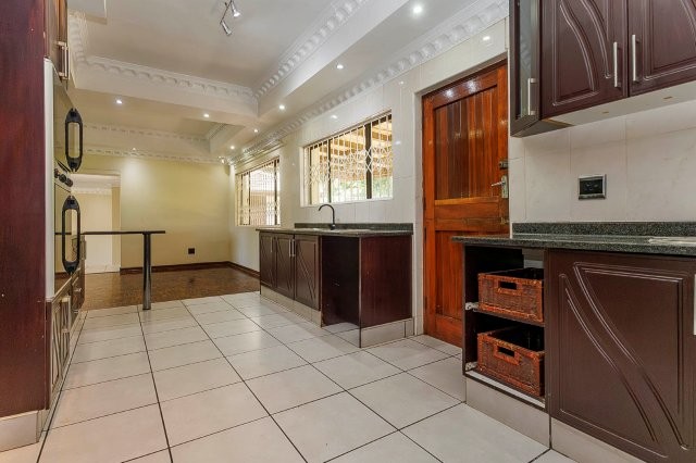 4 Bedroom Property for Sale in Berea West KwaZulu-Natal