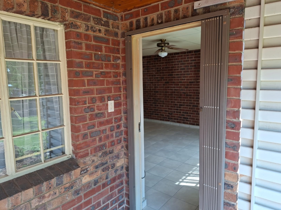 1 Bedroom Property for Sale in Newcastle KwaZulu-Natal