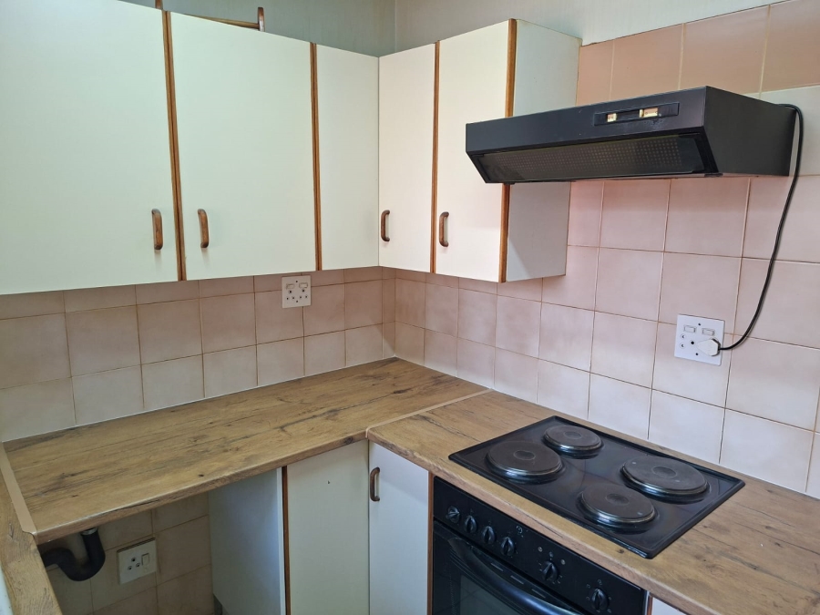 1 Bedroom Property for Sale in Newcastle KwaZulu-Natal