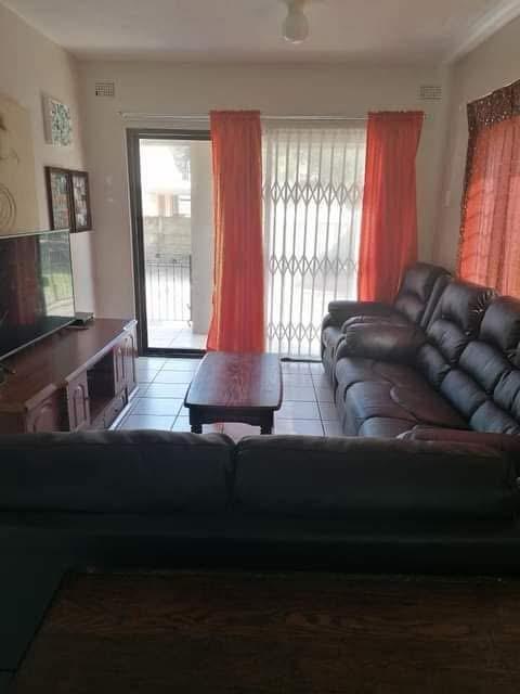 1 Bedroom Property for Sale in Bluff KwaZulu-Natal