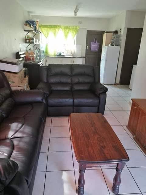 1 Bedroom Property for Sale in Bluff KwaZulu-Natal