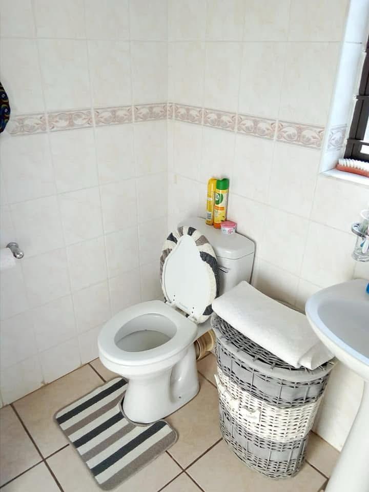 1 Bedroom Property for Sale in Bluff KwaZulu-Natal