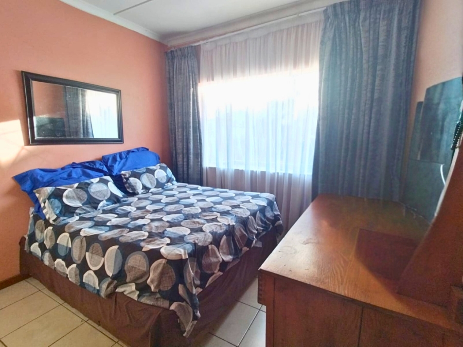 3 Bedroom Property for Sale in Woodlands KwaZulu-Natal