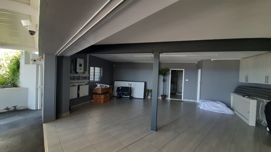 4 Bedroom Property for Sale in Ballito Central KwaZulu-Natal
