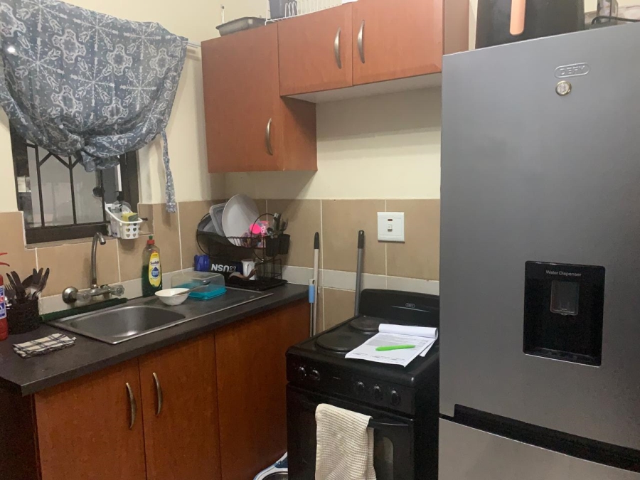 To Let 2 Bedroom Property for Rent in Brackenham KwaZulu-Natal