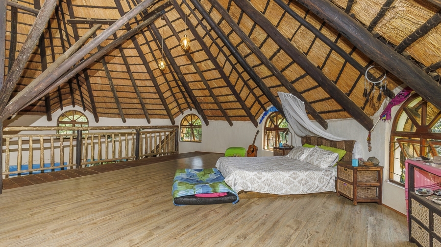 5 Bedroom Property for Sale in Everton KwaZulu-Natal