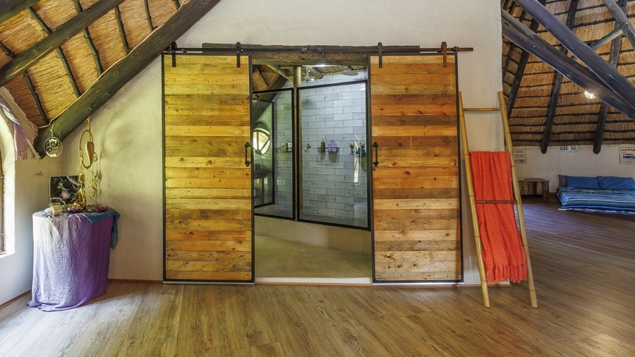 5 Bedroom Property for Sale in Everton KwaZulu-Natal