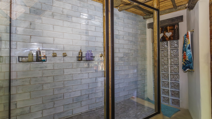 5 Bedroom Property for Sale in Everton KwaZulu-Natal