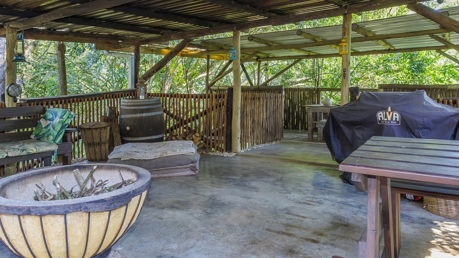 5 Bedroom Property for Sale in Everton KwaZulu-Natal