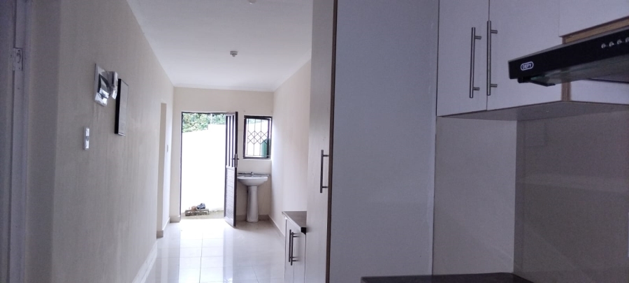 2 Bedroom Property for Sale in Clare Hills KwaZulu-Natal