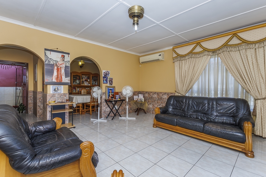 4 Bedroom Property for Sale in Malvern KwaZulu-Natal