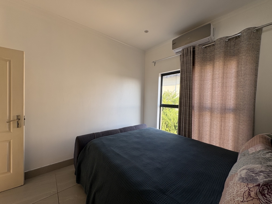 To Let 3 Bedroom Property for Rent in Palm Lakes Estate KwaZulu-Natal