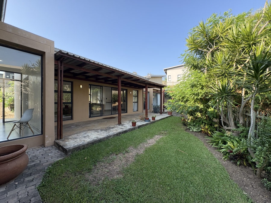 To Let 3 Bedroom Property for Rent in Palm Lakes Estate KwaZulu-Natal