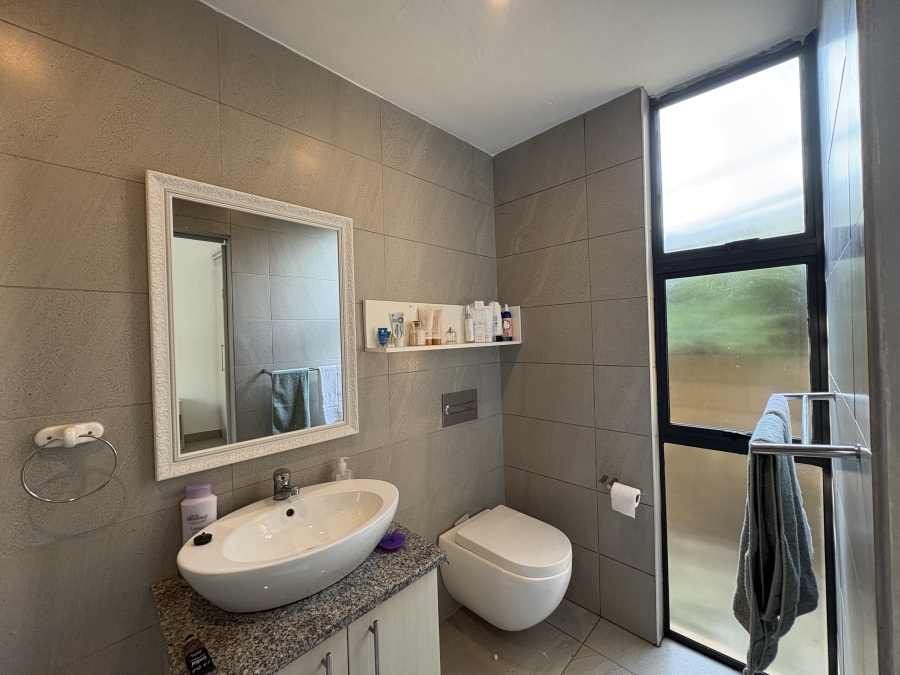 To Let 3 Bedroom Property for Rent in Palm Lakes Estate KwaZulu-Natal