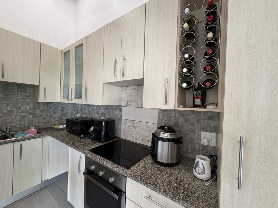 To Let 3 Bedroom Property for Rent in Palm Lakes Estate KwaZulu-Natal