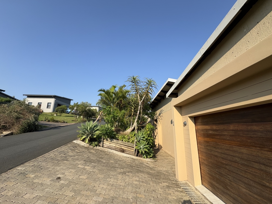 To Let 3 Bedroom Property for Rent in Palm Lakes Estate KwaZulu-Natal