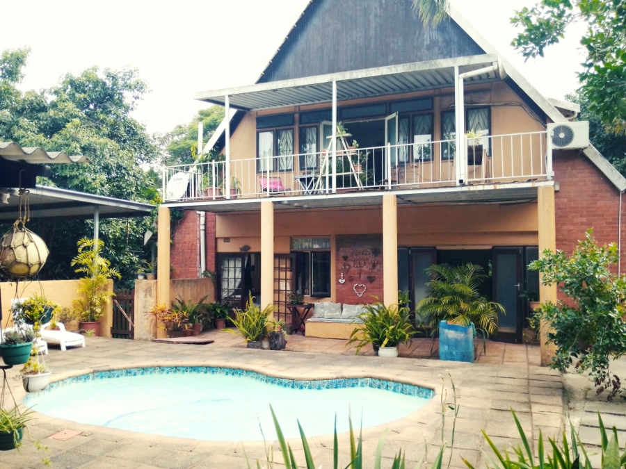 5 Bedroom Property for Sale in Mandeni KwaZulu-Natal