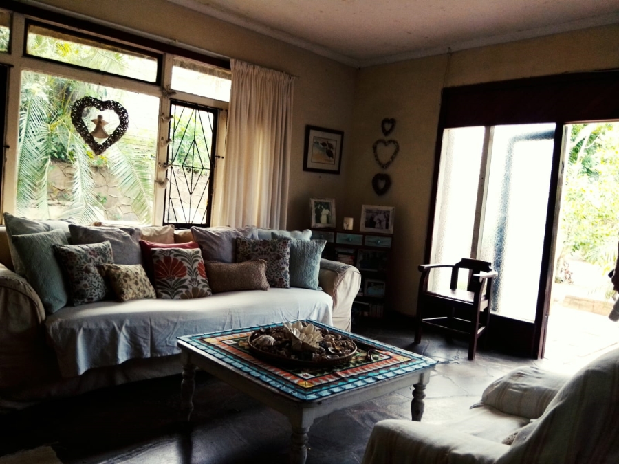 5 Bedroom Property for Sale in Mandeni KwaZulu-Natal