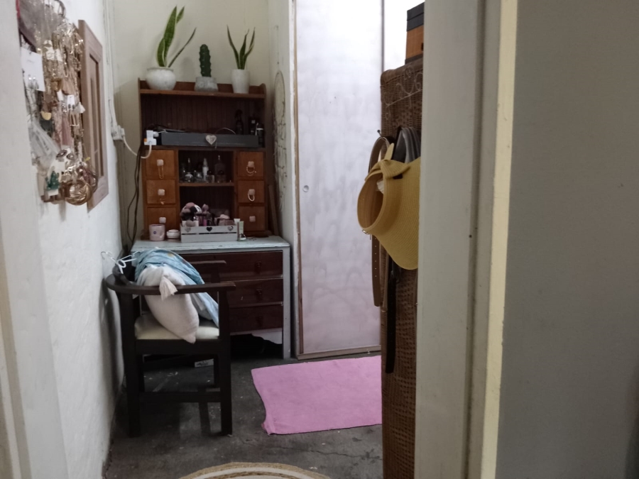 5 Bedroom Property for Sale in Mandeni KwaZulu-Natal