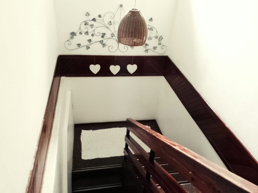 5 Bedroom Property for Sale in Mandeni KwaZulu-Natal