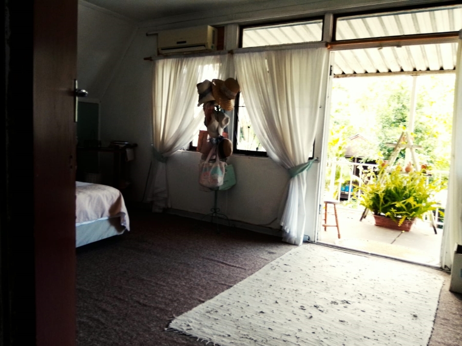 5 Bedroom Property for Sale in Mandeni KwaZulu-Natal