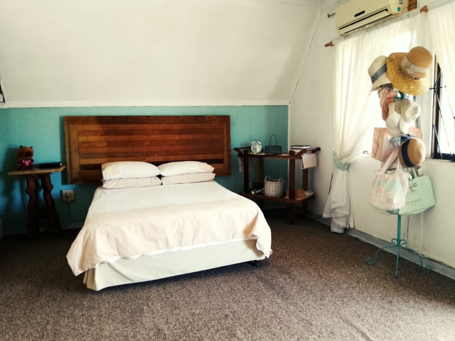 5 Bedroom Property for Sale in Mandeni KwaZulu-Natal