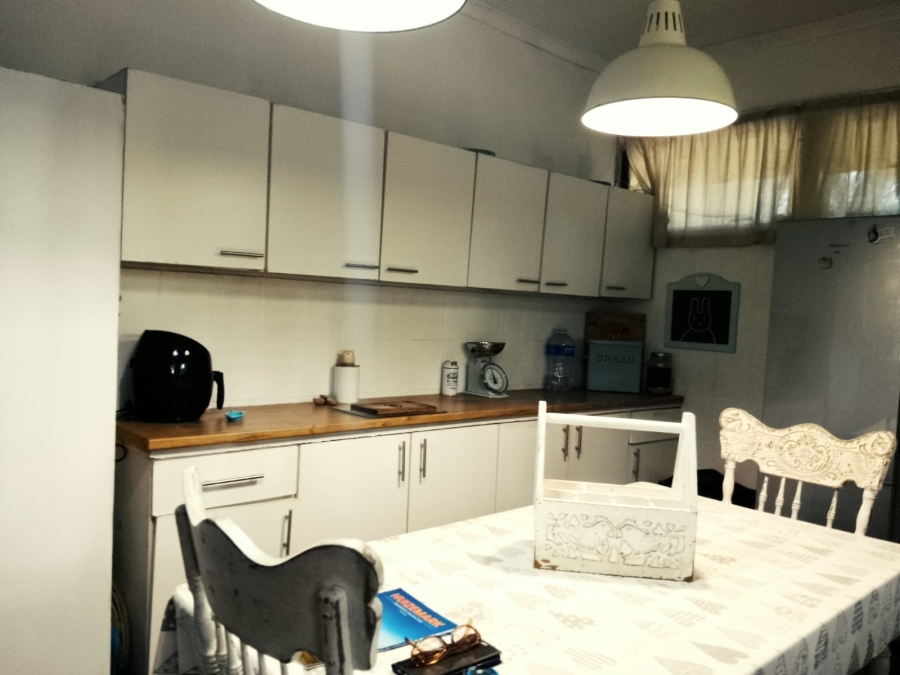 5 Bedroom Property for Sale in Mandeni KwaZulu-Natal