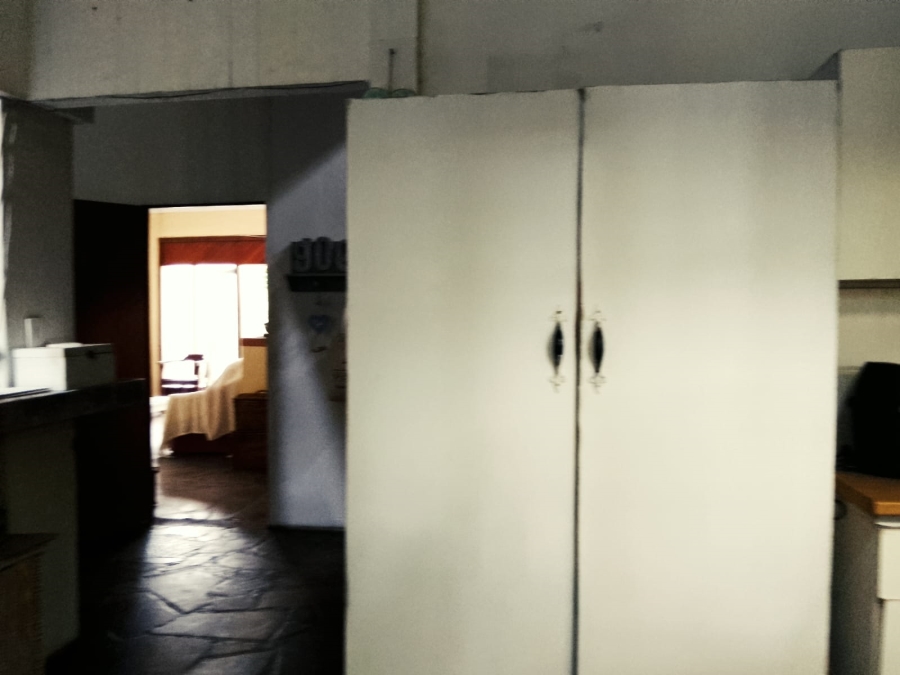 5 Bedroom Property for Sale in Mandeni KwaZulu-Natal