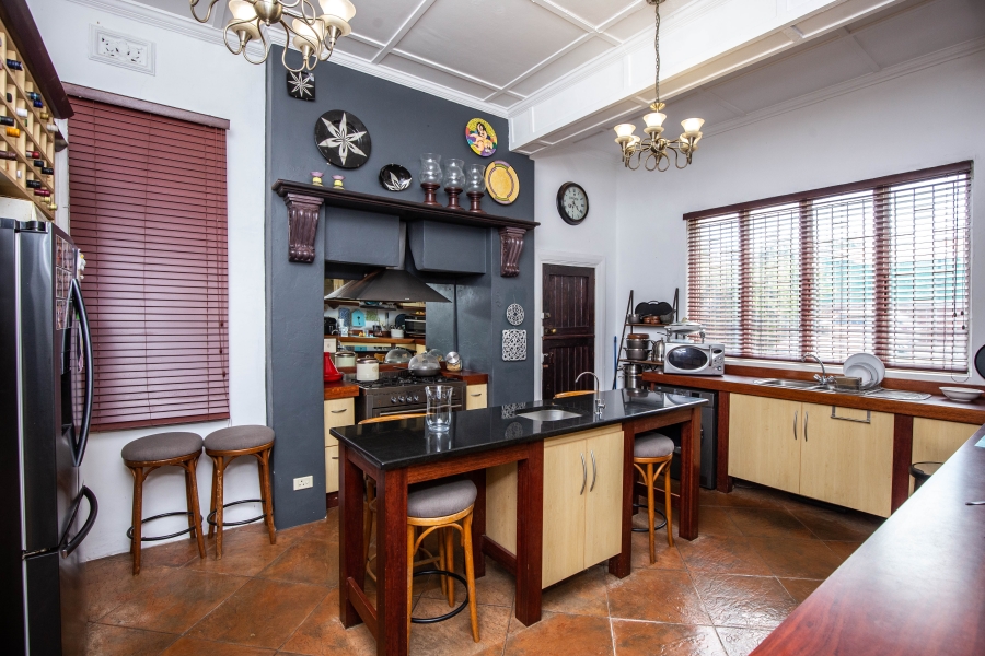 5 Bedroom Property for Sale in Glenwood KwaZulu-Natal