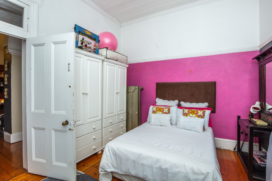 5 Bedroom Property for Sale in Glenwood KwaZulu-Natal