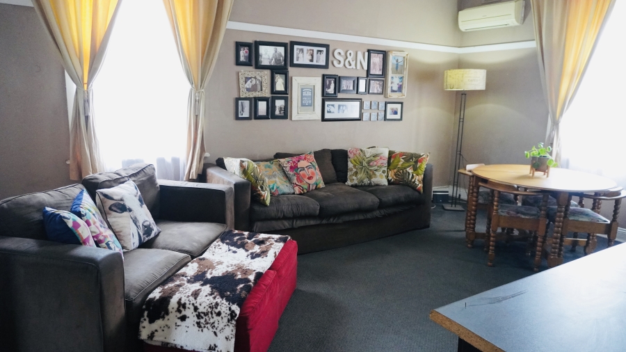 5 Bedroom Property for Sale in Glenwood KwaZulu-Natal