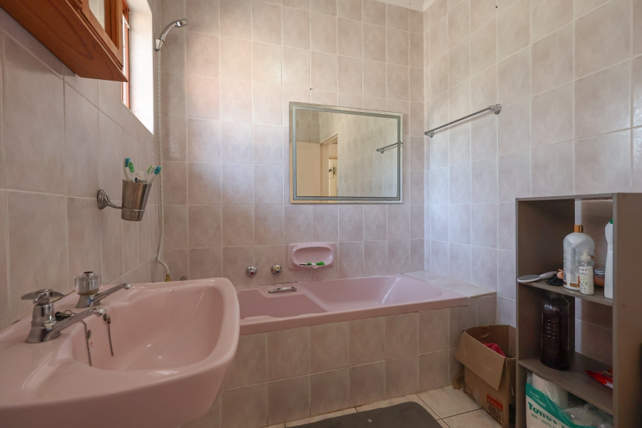 3 Bedroom Property for Sale in Sunningdale KwaZulu-Natal