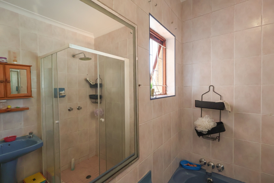 3 Bedroom Property for Sale in Sunningdale KwaZulu-Natal