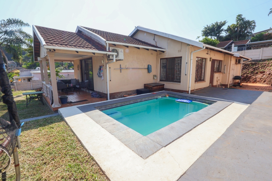 3 Bedroom Property for Sale in Sunningdale KwaZulu-Natal