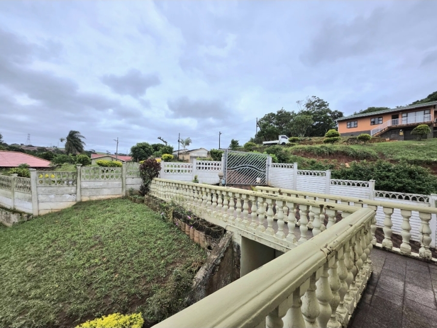 5 Bedroom Property for Sale in Isipingo Hills KwaZulu-Natal