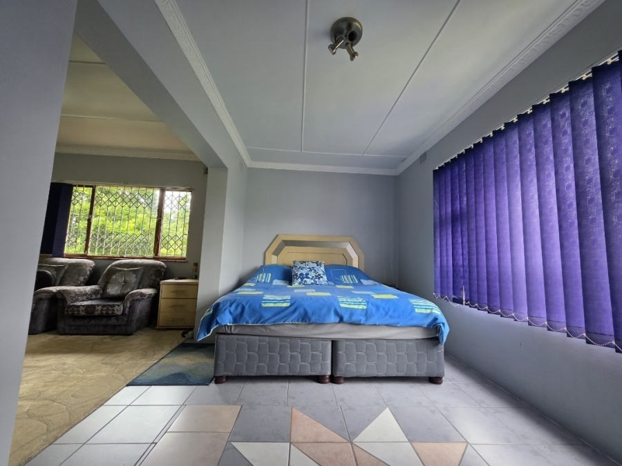 5 Bedroom Property for Sale in Isipingo Hills KwaZulu-Natal