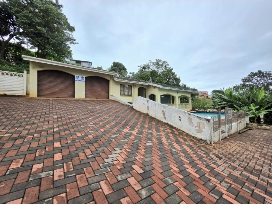 5 Bedroom Property for Sale in Isipingo Hills KwaZulu-Natal