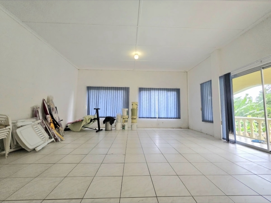 5 Bedroom Property for Sale in Isipingo Hills KwaZulu-Natal