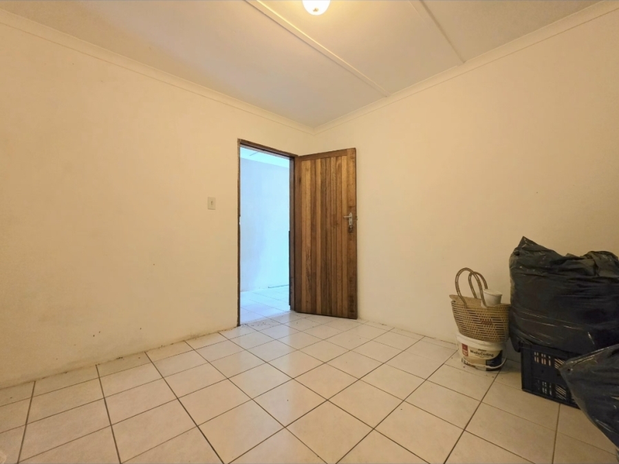 5 Bedroom Property for Sale in Isipingo Hills KwaZulu-Natal