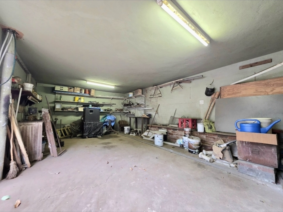 5 Bedroom Property for Sale in Isipingo Hills KwaZulu-Natal