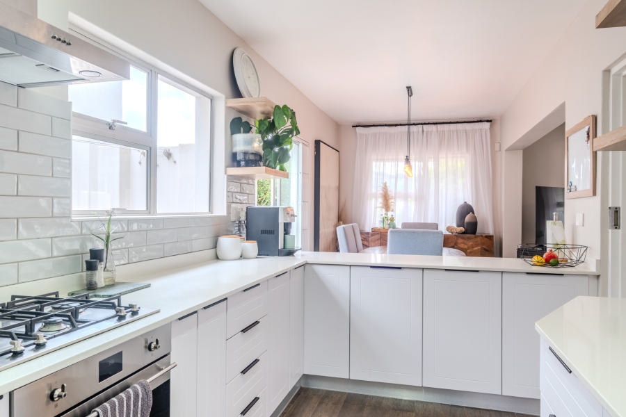 3 Bedroom Property for Sale in Sunningdale KwaZulu-Natal