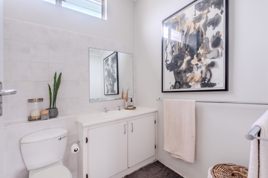 3 Bedroom Property for Sale in Sunningdale KwaZulu-Natal