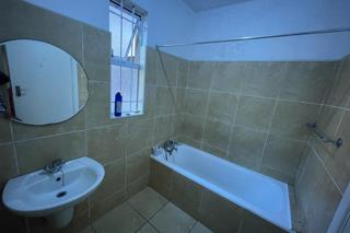 2 Bedroom Property for Sale in Windermere KwaZulu-Natal