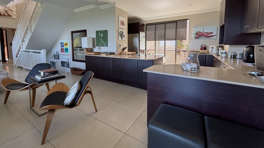 6 Bedroom Property for Sale in Blythedale KwaZulu-Natal