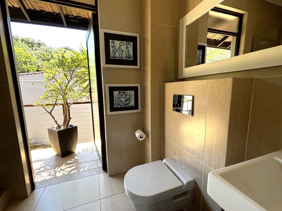 6 Bedroom Property for Sale in Blythedale KwaZulu-Natal