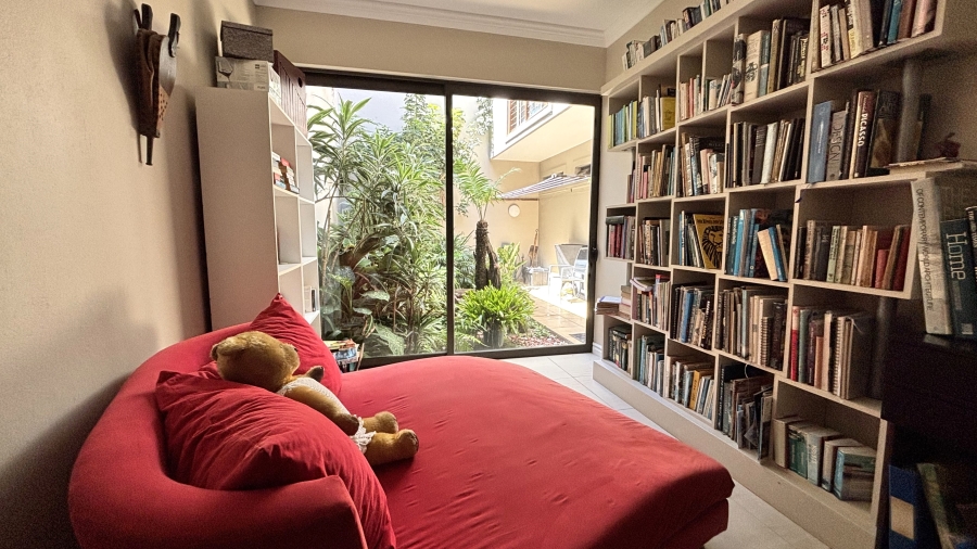 6 Bedroom Property for Sale in Blythedale KwaZulu-Natal