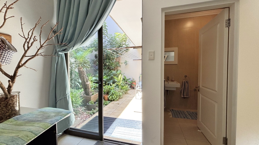 6 Bedroom Property for Sale in Blythedale KwaZulu-Natal