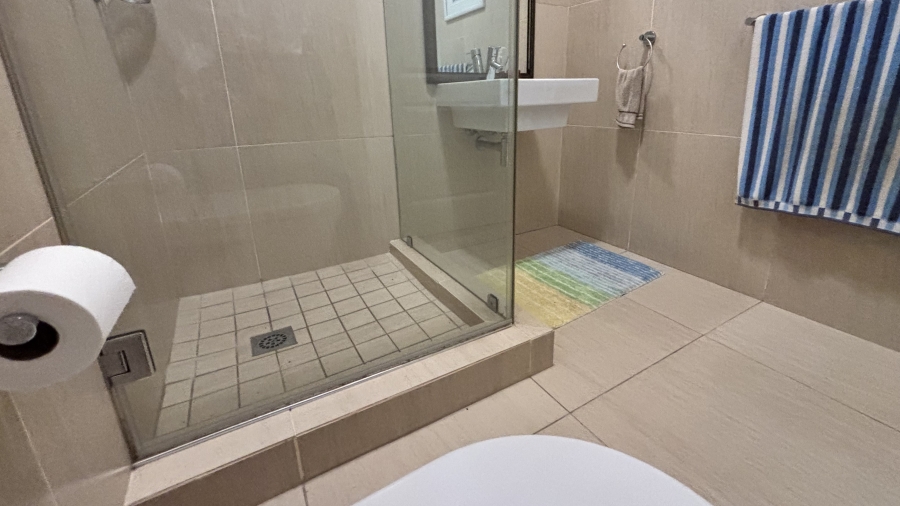 6 Bedroom Property for Sale in Blythedale KwaZulu-Natal