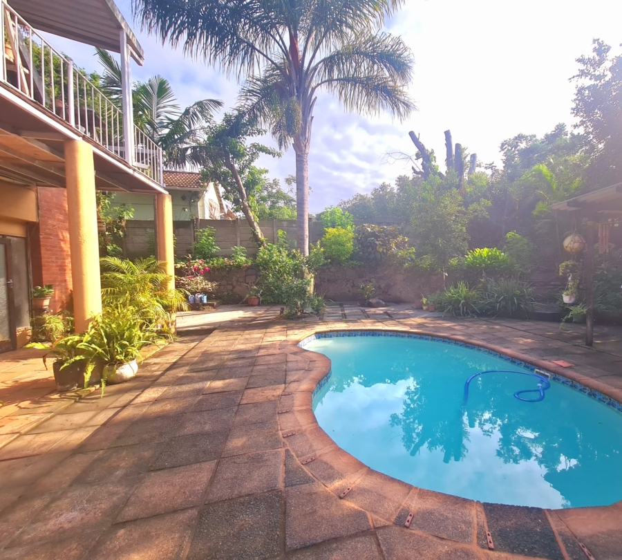 7 Bedroom Property for Sale in Mandeni KwaZulu-Natal